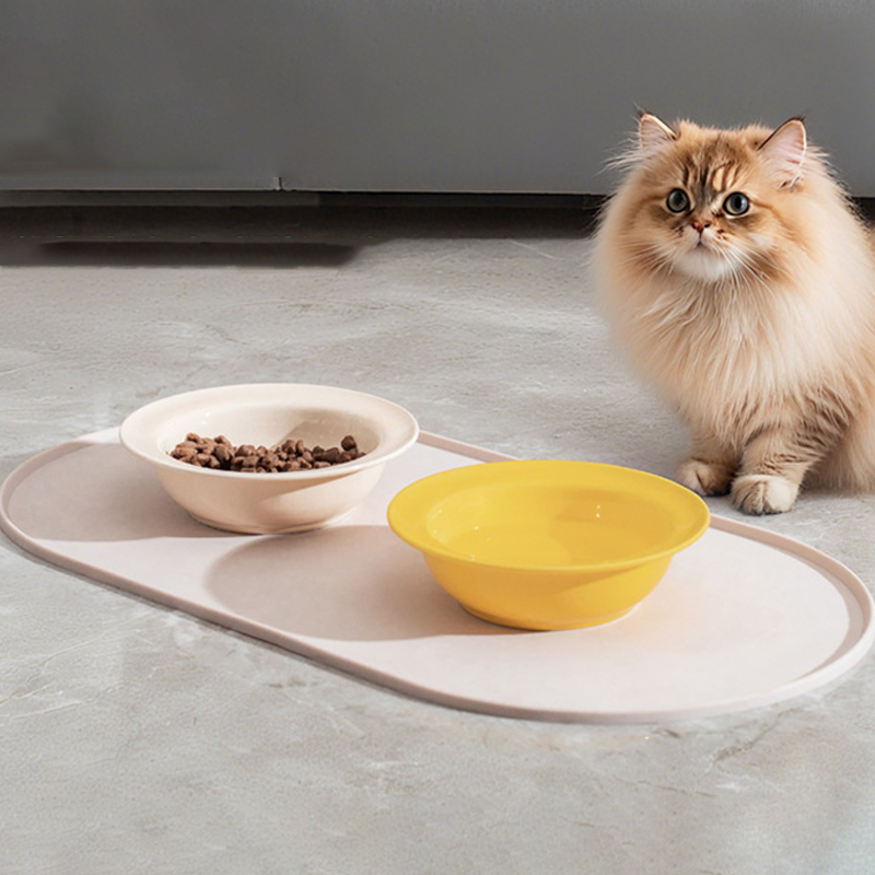 45.5x24.5cm 楕円形ペット給餌マット シリコーン犬 - Pet Supplies Dog Food のレビューと価格